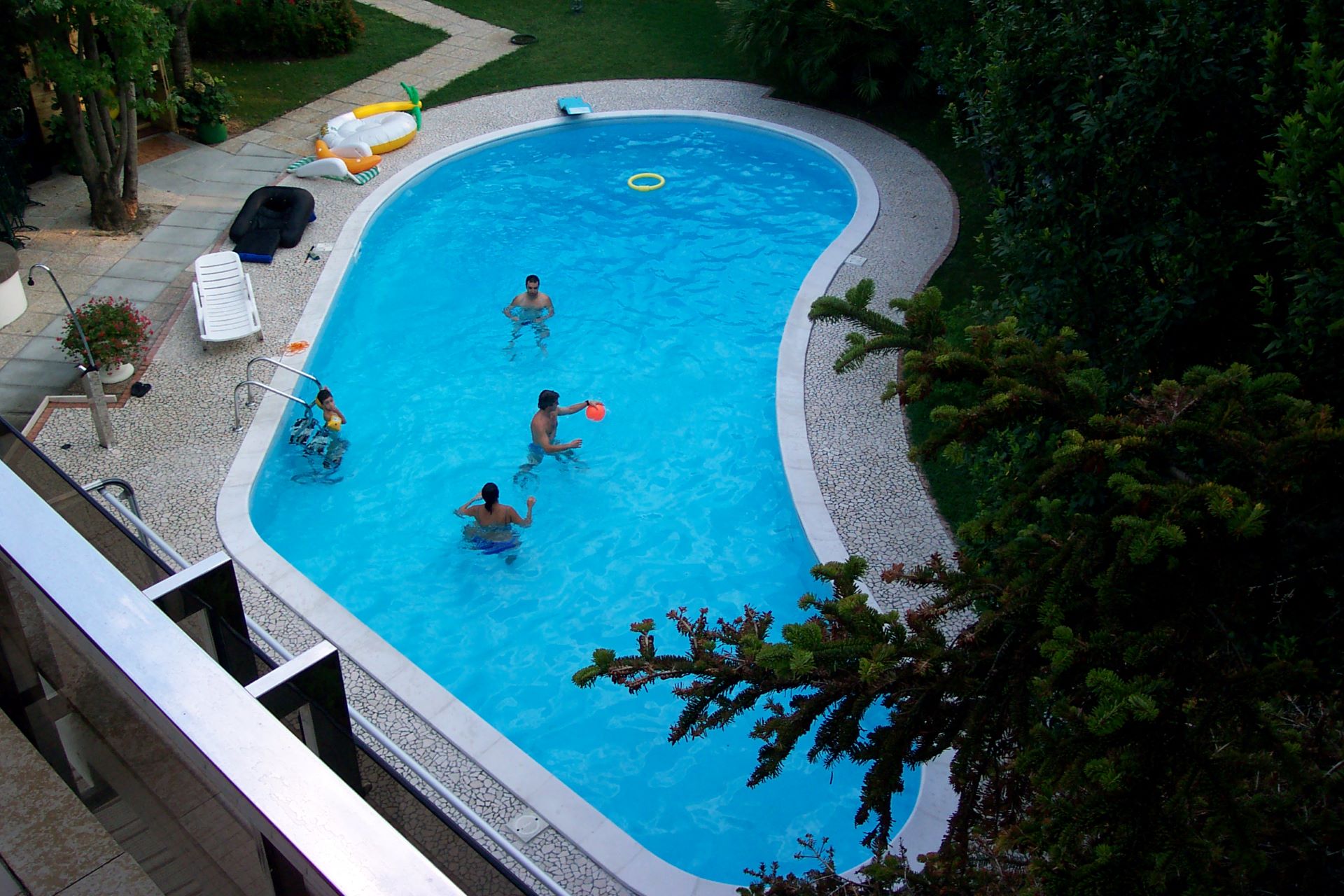 Esterna Realizzazione Piscina Esterna - Studio Pacassoni